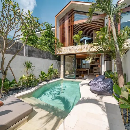 Villa Naoki - 1Br Architectural Gem Next To The Beach In Canggu
