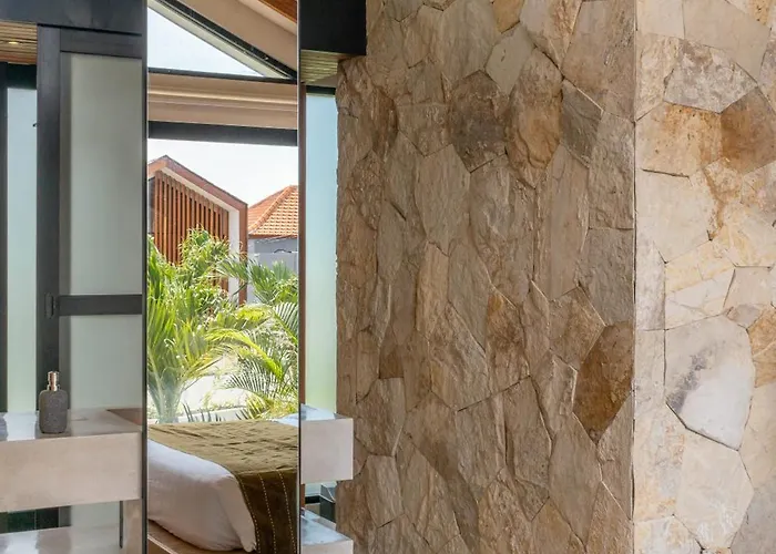 Villa Naoki - 1br Architectural Gem Next To The In *