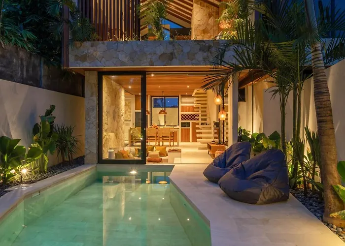 Naoki - 1br Architectural Gem Next To The In * Canggu